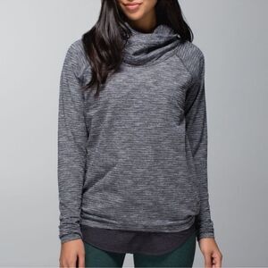 Lululemon Healthy Heart Coco Pique Grey Hooded Pullover Size 6 D28